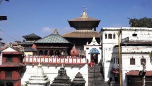 पशुपतिनाथ मन्दिरमा राखिएका फलामको बार हटाइयो