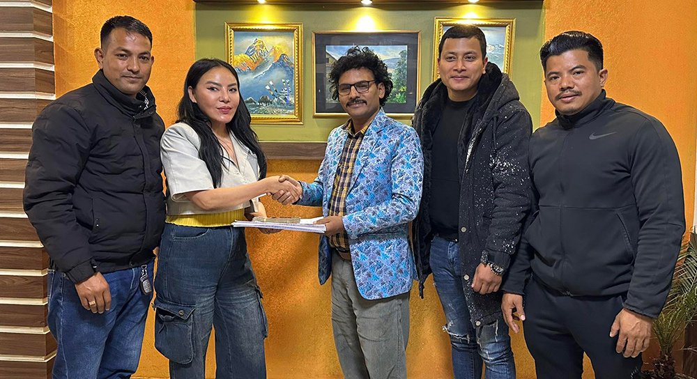 दीपक मनाङ्गेको ‘कंगारु’मा केदार घिमिरे ‘माग्ने बुढा’
