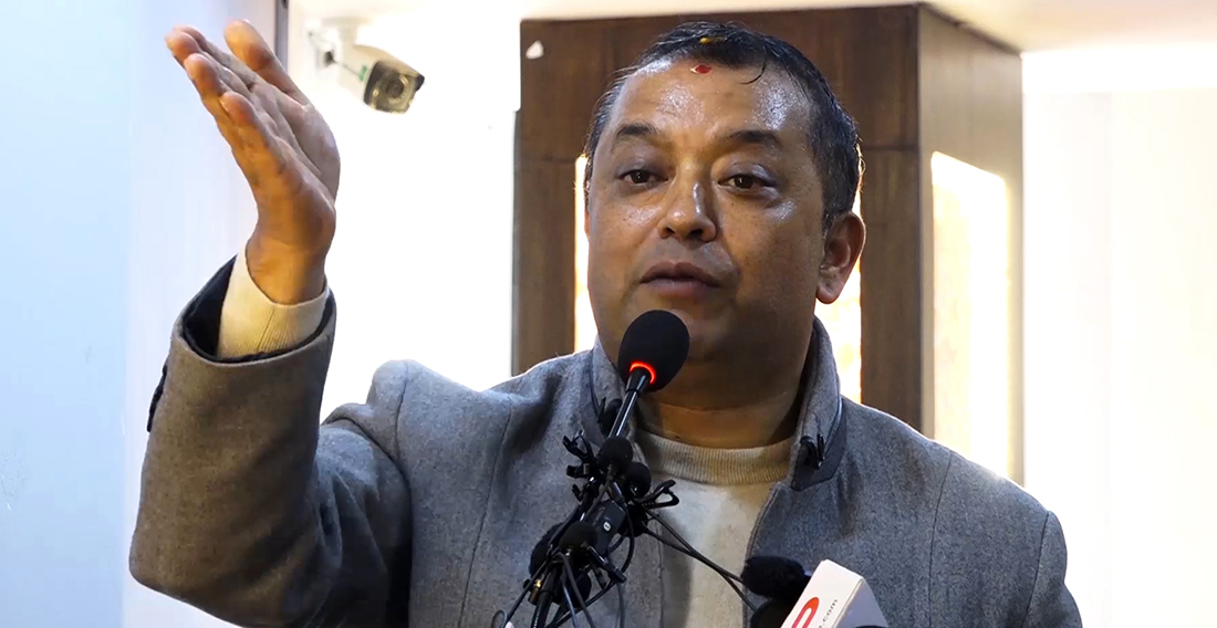 प्रधानमन्त्री र पूर्वप्रधानमन्त्रीहरुको शासन तोड्न छिनाले हानिरहेका छौं: गगन थापा