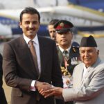 कतारी राजा थानी काठमाडौंमा, विमानस्थलमा गरियो भव्य स्वागत