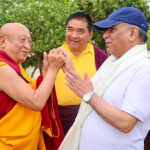 स्थानीय र बौद्धमार्गीहरूसँग अन्तर्क्रिया गर्न प्रधानमन्त्री लुम्बिनीमा