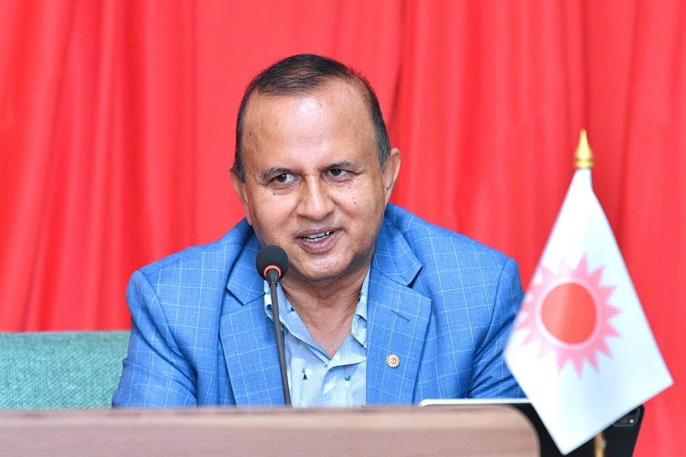 अस्थिरताका रोगीहरू सरकार ढल्ने हल्ला चलाउँछन्: शंकर पोखरेल