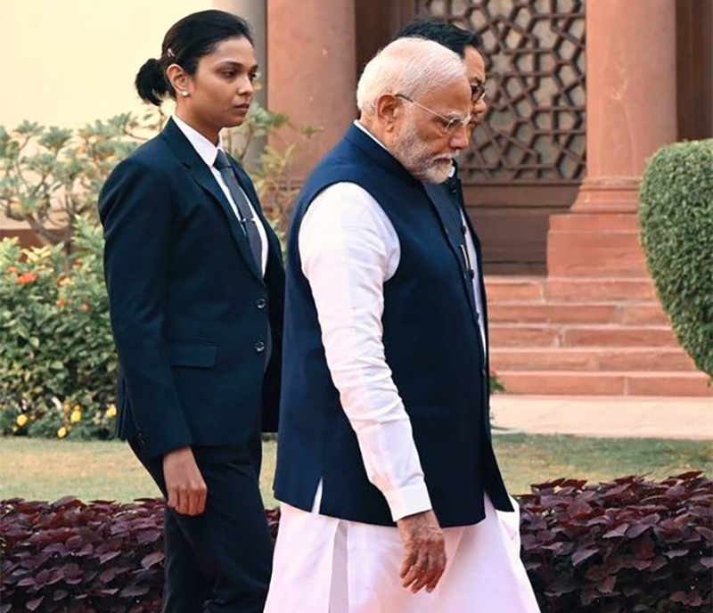 नरेन्द्र मोदीको सुरक्षामा महिला एसपीजी कमाण्डो आएकी हुन ?