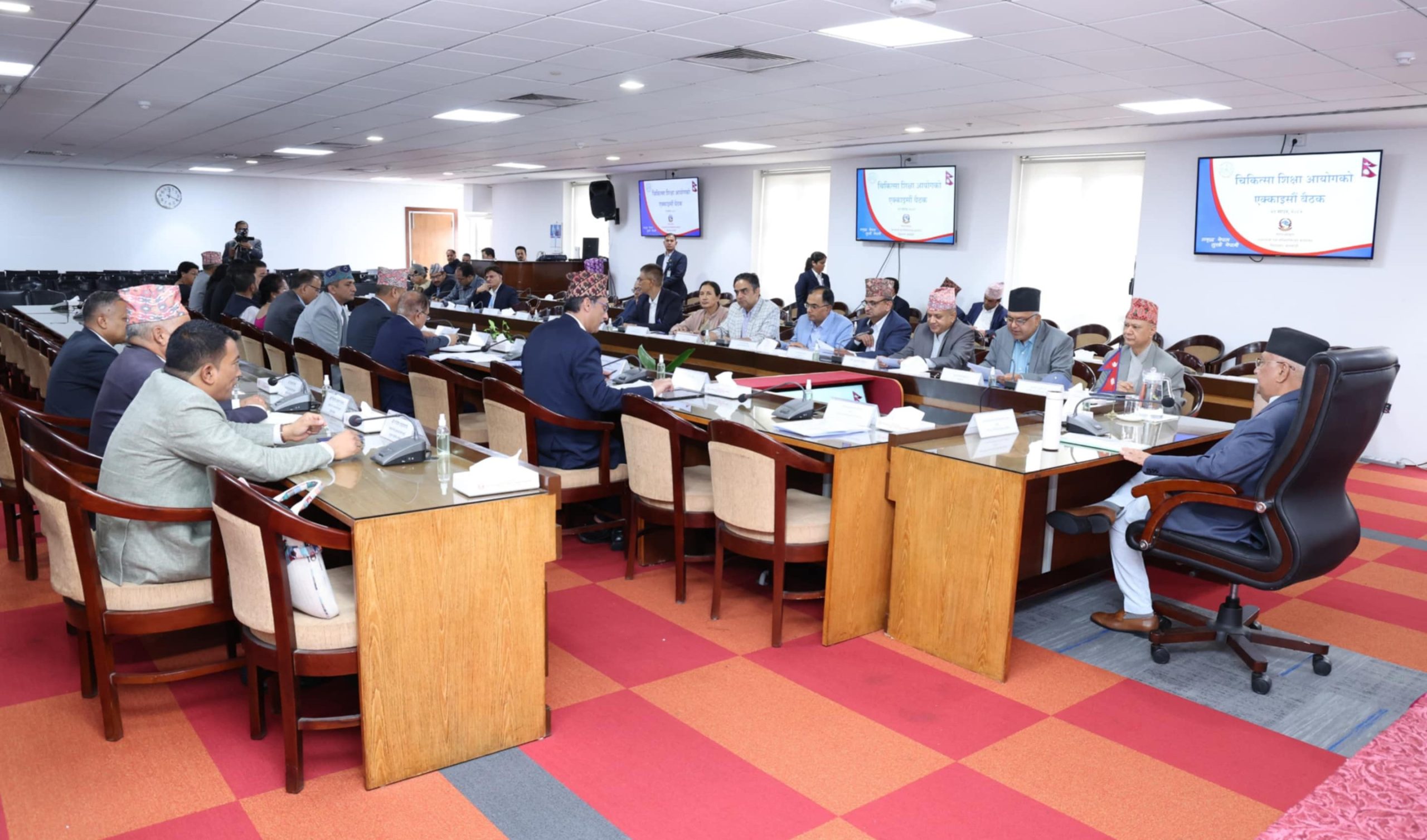 चिकित्सा शिक्षा आयोगद्वारा संख्यावृद्धिसहित सिट निर्धारण