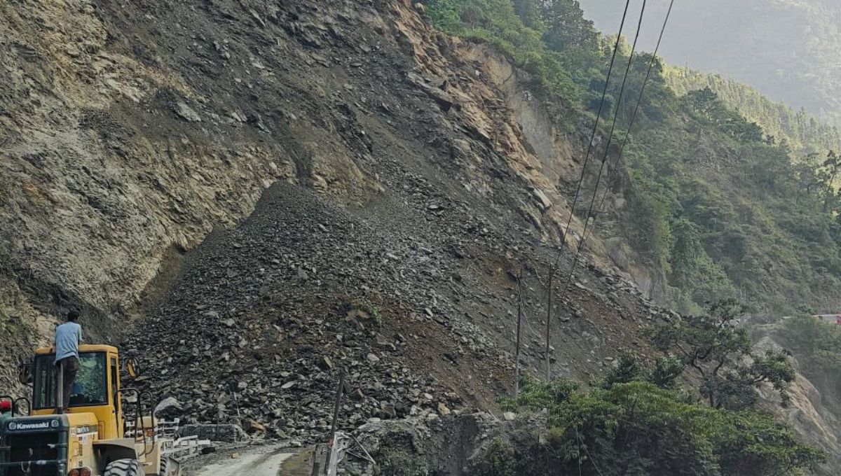 हेटौँडा हुँदै काठमाडौं जाने सवारी साधनको आवतजावत तीन दिनका लागि रोक