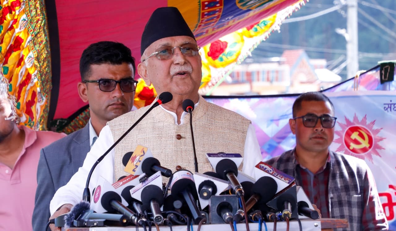 अलमलमा अन्तरिम सरकार, नेतृत्व छाड्ने मुडमा छैनन् ओली, अदालत जाने तयारी