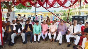मधेसको नयाँ नेतृत्वकालागि उम्मेदवार दिएका योगेन्द्र यादवद्वारा निर्वाचन बहिष्कार