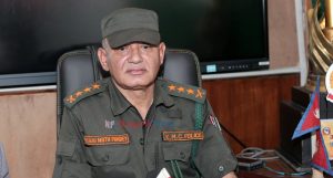 तिहारमा विदेशी फूल बेचे कारबाही हुने, महानगरका यी ३२ स्थानमा पाइने छ फूलमाला (भिडियो)