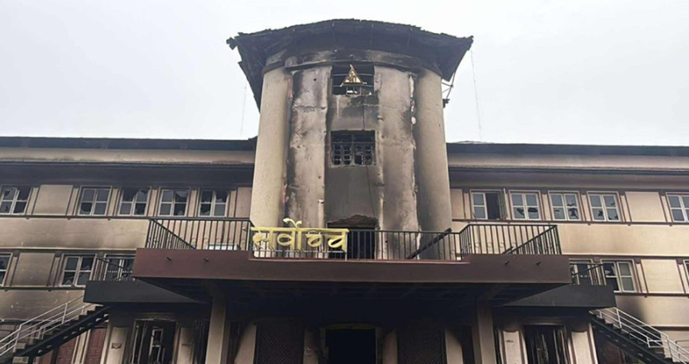 एमालेको संसद् पुन:स्थापनासम्बन्धी रिटको पहिलो पेशी मंसिर १७ गते