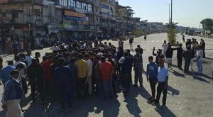 सिमरामा प्रहरीले हान्यो अश्रुग्यास र हवाई फायर, जेनजी समूह छलफलमा