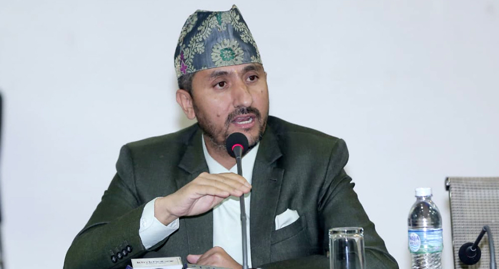 राजनीतिमा अब युवाहरूको दबदबा बढ्छ : सञ्चारमन्त्री खरेल