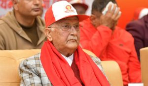 एमाले-कांग्रेसलाई अपमान गरी प्रधानमन्त्रीले तमासा देखाइन्: ओली