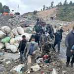 काठमाडौंको फोहोर व्यवस्थापन गर्न बञ्चरेडाँडा पुगे मन्त्री घिसिङ (तस्बिरहरु)