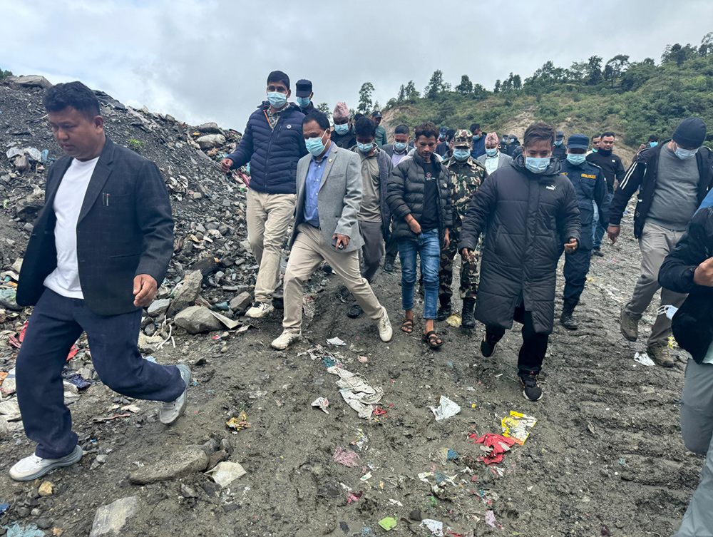 बञ्चरेडाँडाबाट फेरि फर्काइयो फोहोरका गाडी, सहमति कार्यान्वयन माग