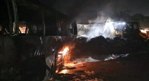 दिल्ली जाँदै गरेको बसमा आगलागी : २ नेपालीको मृत्यु