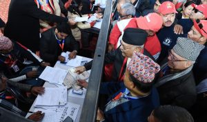 ओलीले दिए अध्यक्ष पदमा उम्मेदवारी (तस्बिरहरु)