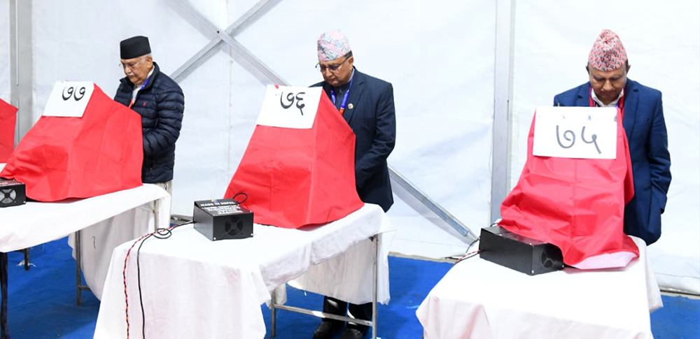 एमाले महाधिवेशन परिणाम अपडेट- ओलीको अग्रता कायमै, ५४७ मतले पोखरेल पछाडि