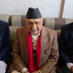 पत्रकारलाई केपी ओलीले भने- झापा के को इपी सेन्टर ? वाइयत कुरा !