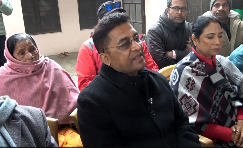 सरकार आफैँ निर्वाचन बिथोल्न लागि परेको छः रघुवीर महासेठ