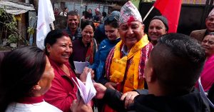 घरदैलोमा ईश्वर पोखरेल : विकास निर्माणका कामलाई निरन्तरता दिन्छु