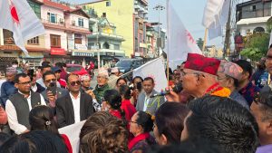 घरदैलो कार्यक्रममा नागरिकले आँसु झारेपछि ‘अवाक’ बने विष्णु पौडेल