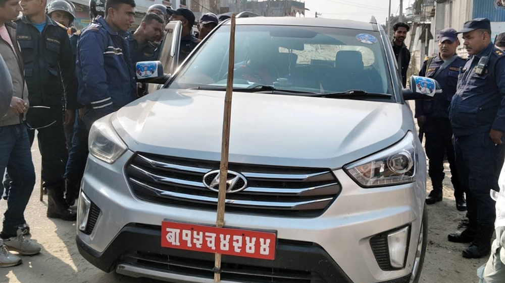 रास्वपाका उम्मेदवार चढेको गाडीको ठक्करबाट ४ वर्षीया बालिकाको मृत्यु