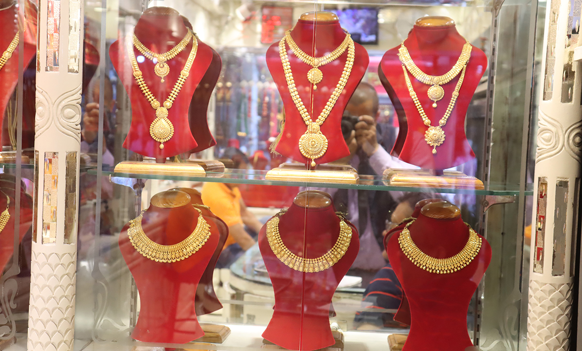 तोलामा ४१ सयले बढ्यो सुनको मूल्य, कतिमा हुँदै छ कारोबार ?