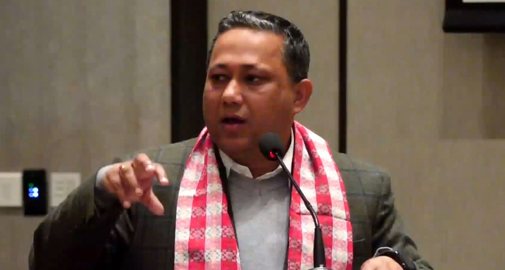 वामपन्थी र लोकतान्त्रिक दलको आर्थिक एजेण्डा एउटै हुँदैनन् : शिशिर खनाल