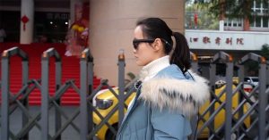 चीनलेमा बनेको एआई चस्माले दृष्टिविहीनहरुको दैनिकी सहज बनाउँदै