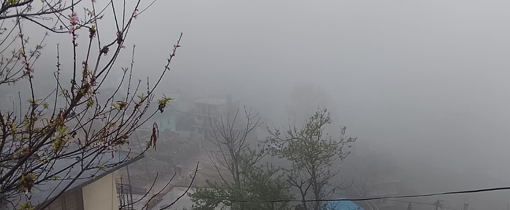 बाजुरामा वर्षाका कारण विद्युत अवरुद्ध, उच्च हिमाली क्षेत्रमा हिमपात