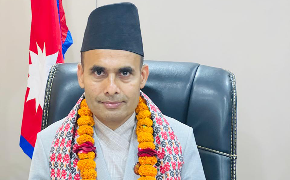 सञ्चार मन्त्री विक्रम तिमिल्सिनाले गरे पदबहाली