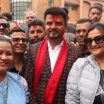 अघिल्लो पुस्ताले हामीलाई फुच्चे र नालायक भने, अब समय फुच्चे र नालायककै आयो: राजीव खत्री