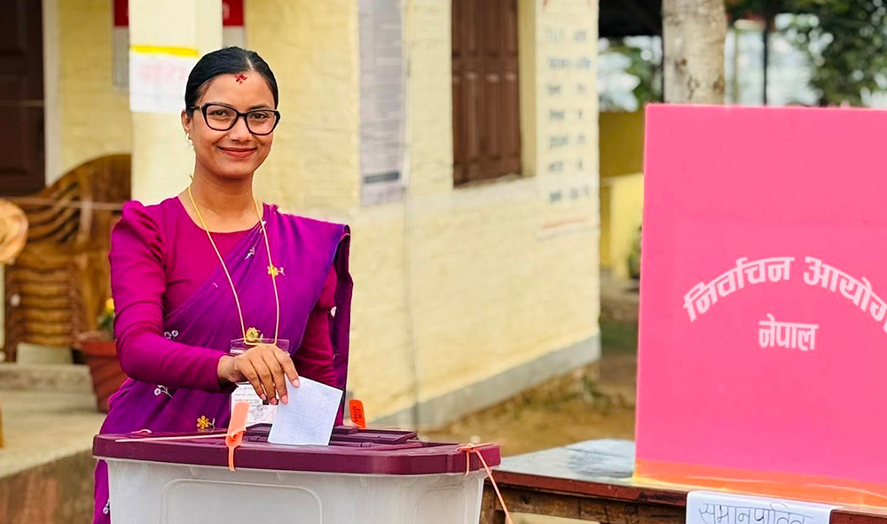 चितवनमा रेनु दाहाललाई अत्यधिक मतले हराउँदै सोविता गौतम विजयी