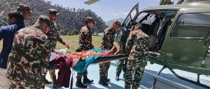 हेलिकप्टरमार्फत उद्धार गरिएकी महिला र नवजात शिशुको मृत्यु