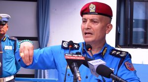 बाटोमा हिँड्दा नागरिक खाल्डोमा नछिरोस्, ढलबाट छिरेर खोलामा नपरोस् : महानिरीक्षक कार्की