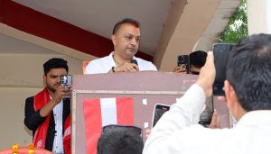 धेरै साथीहरू रुनुभएको छ, म पराजित भएपनि सर्लाही छाड्दिन : गगन थापा