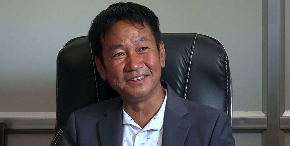 गृहमन्त्रीको राजीनामा माग्दै साम्पाङले सार्वजनिक गरे ३३ बुँदे प्रतिबद्धता पत्र