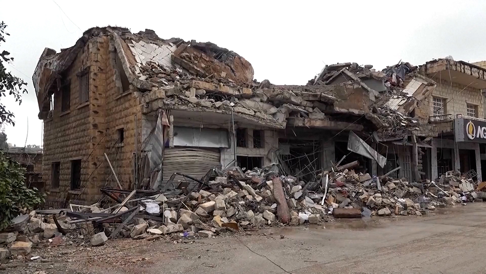 युद्धविराम लागू हुनुअघि दक्षिणी लेबनानमा ठुलो मात्रामा हवाई आक्रमण (तस्बिरहरू)