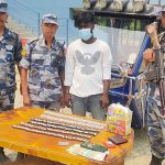 गौर भन्सारबाट ठुलो परिमाणमा लागु औषधसहित अटो चालक पक्राउ