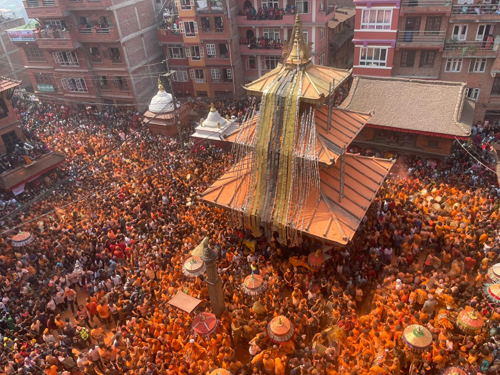 मध्यपुरथिमीमा हर्षोल्लासका साथ मनाइयो सिन्दुर जात्रा (फोटो/भिडियो)