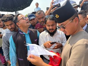 गृहमन्त्री गुरुङलाई गैँडा मर्ने घटनाप्रति गराइयो ध्यानाकर्षण