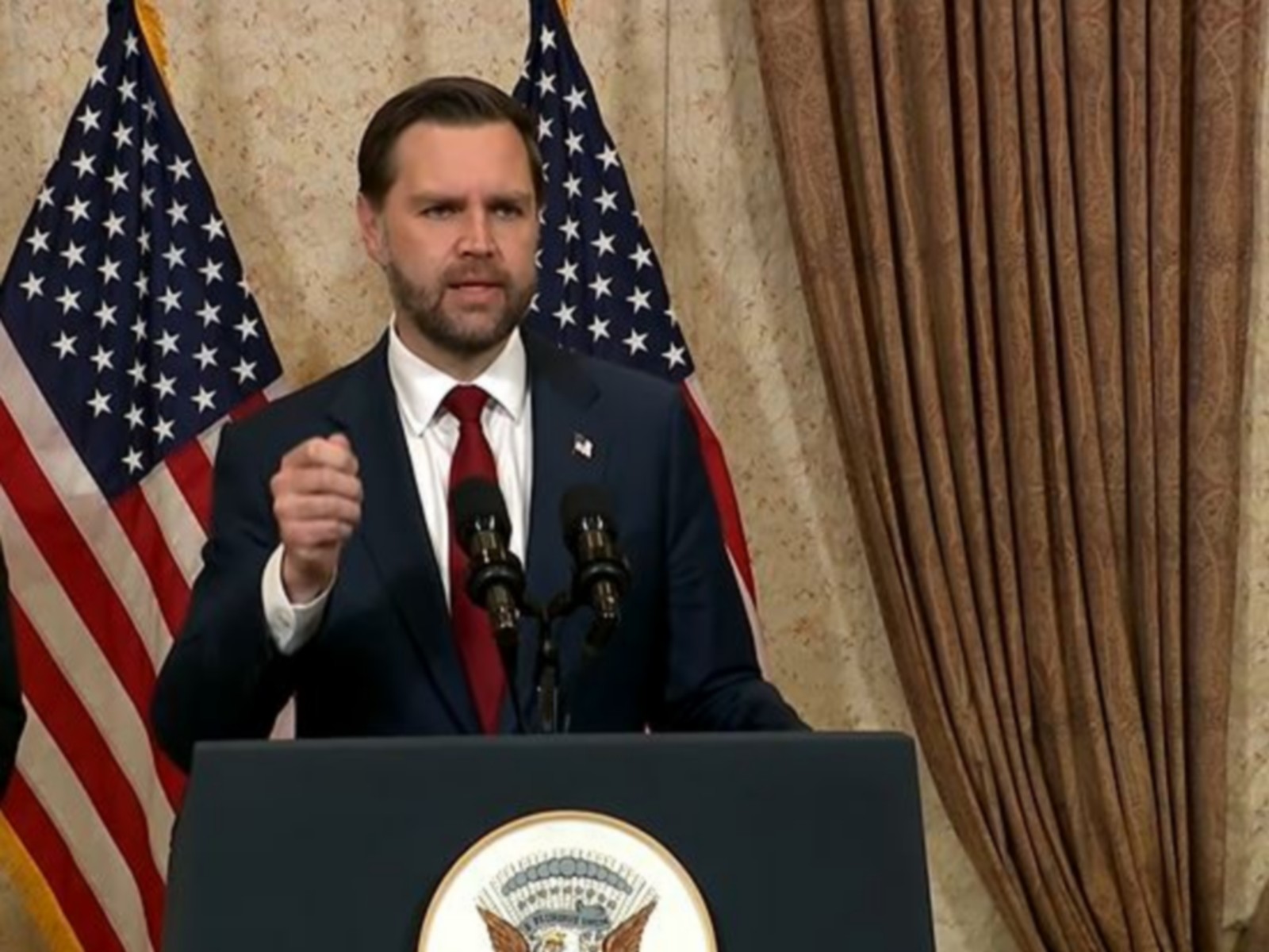 २१ घण्टाको अमेरिका–इरान वार्ता निष्कर्षविहीन