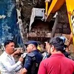 हेटौंडा–पथलैया खण्डको बस्तीमा डोजर चल्यो, ७० बढी होटल व्यवसायी विस्थापित