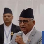 सदनमा राष्ट्रिय पोसाक र प्रधानमन्त्रीको व्यवहारबारे सांसदले बुझ्न चाहन्छन् : गुरु बराल