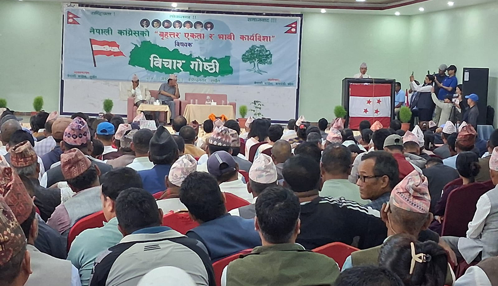 अहमताले कांग्रेसमा एकता हुने अवस्था छैन : पूर्णबहादुर खड्का