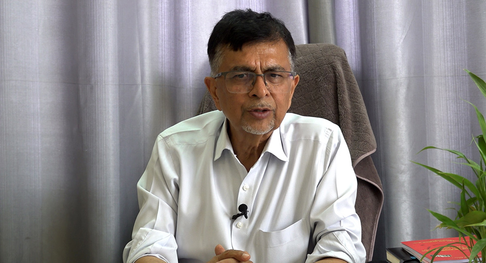 प्रधानमन्त्रीले नबोलेर नाटकीय शैलीमा राजनीति गरिरहेका छन् : पूर्वमन्त्री पाण्डे
