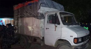 ४० लाखभन्दा बढी मूल्यको अवैध सामानसहित ट्रक पक्राउ, २ जना नियन्त्रणमा