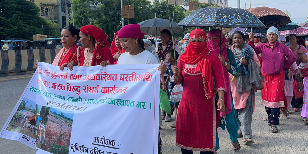 विस्थापित सुकुम्वासी आन्दोलनमा, होल्डिङ सेन्टर ‘कारागार’ जस्तै भएको गुनासो