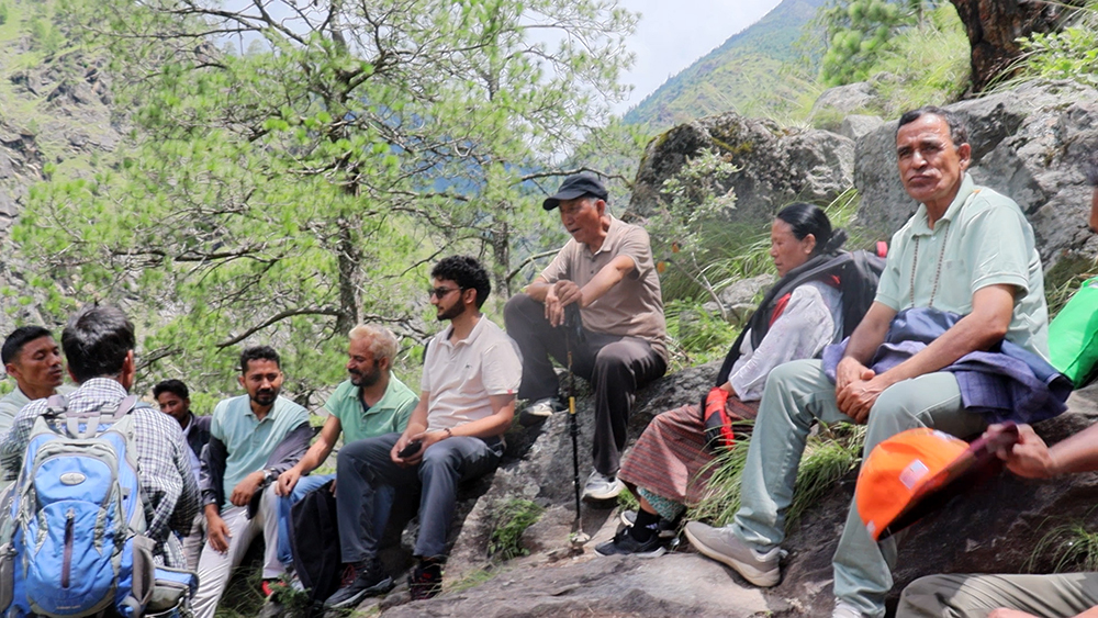 ‘सरकारले हाम्रो कुरा सुन्दैन, गाडी चढ्ने सपना अधुरै भयो’