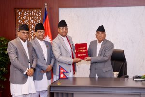 मुस्लिम आयोगको वार्षिक प्रतिवेदन राष्ट्रपति भवनमा पेस